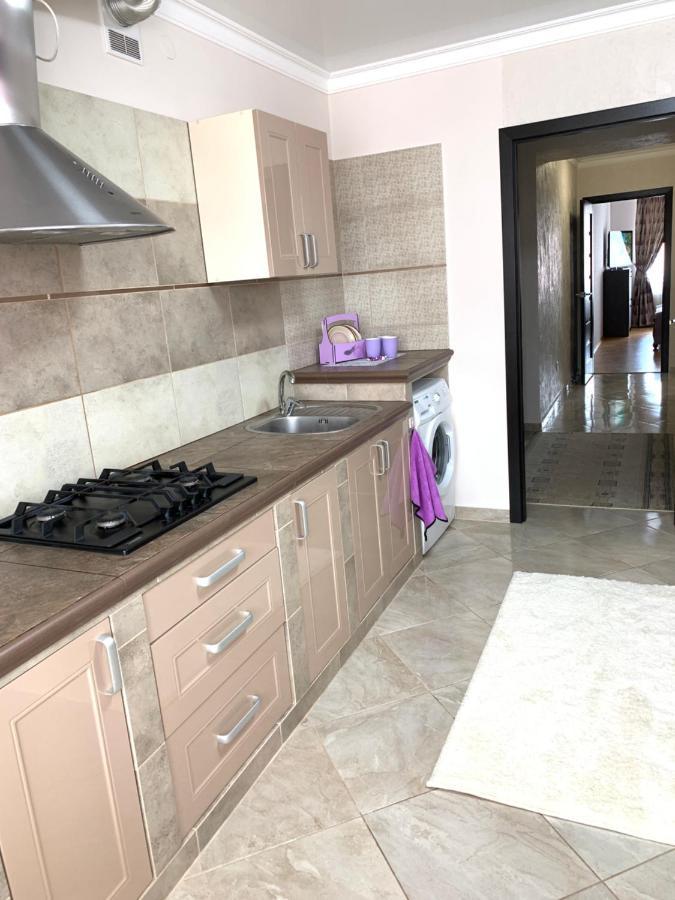 Центр. Поруч Парк Та Став Apartment Ternopil Bagian luar foto